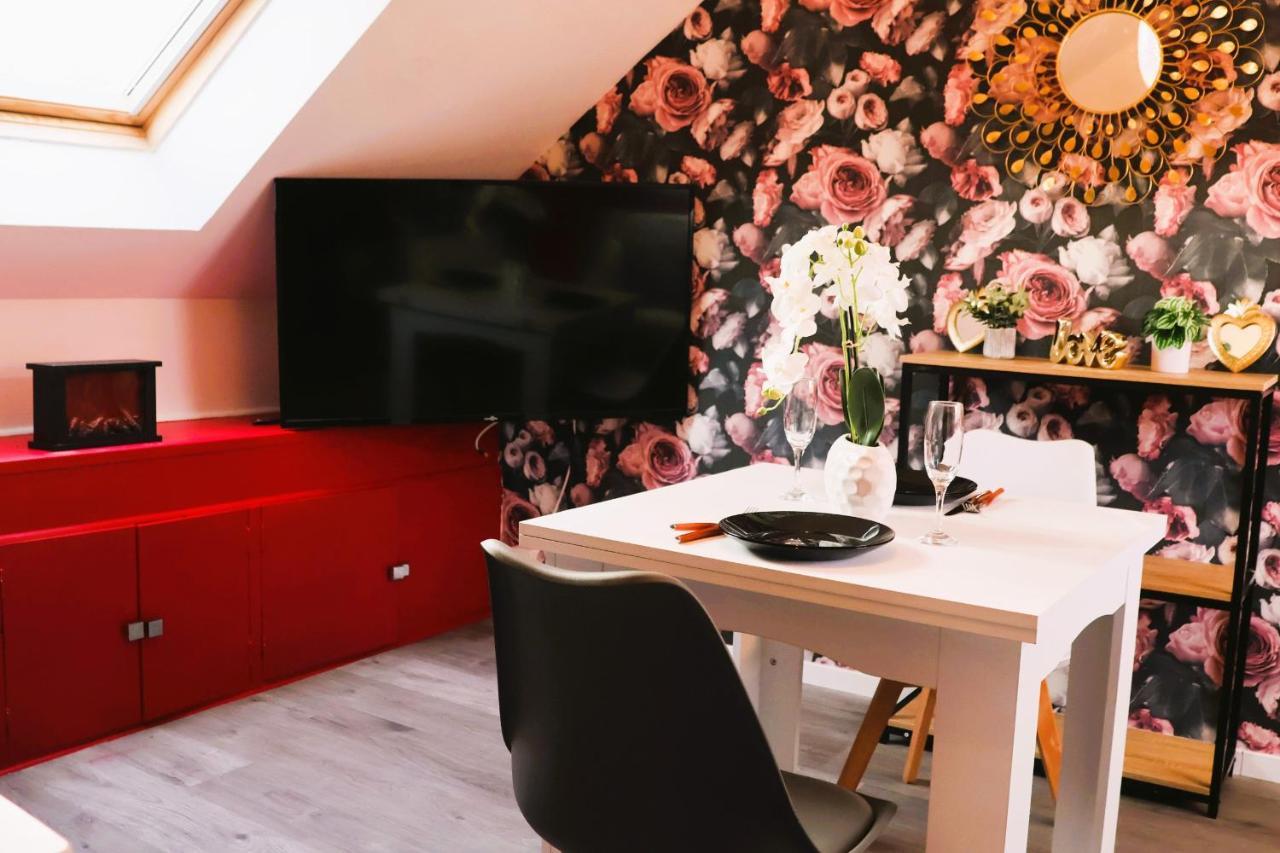 Romantic Studio Eve - Proche Gare - Netflix - Wifi Amiens Kültér fotó